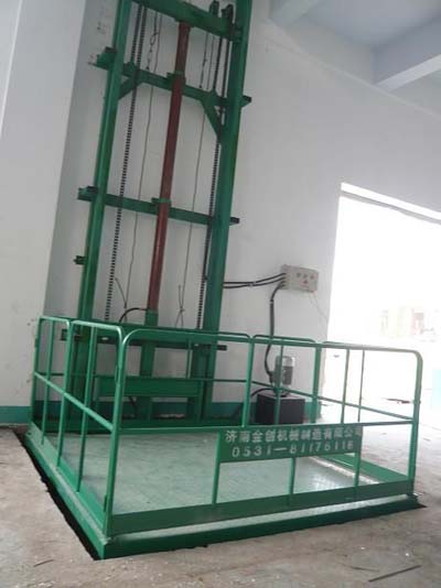 導(dǎo)軌式升降機-單體 導(dǎo)軌式升降機-單體